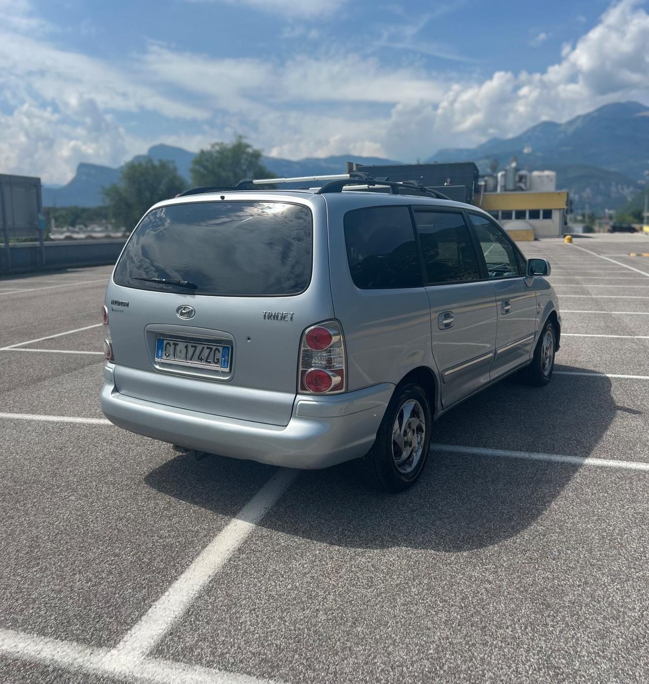 Hyundai Trajet 2.0 CRDi TD Dynamic 7 Posti