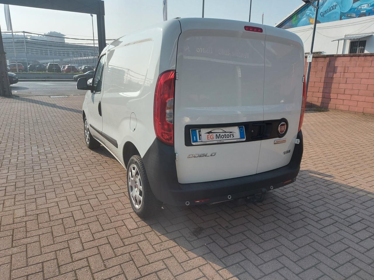 Fiat Doblò 1.4 T-Jet Natural Power GANCIO TRAINO