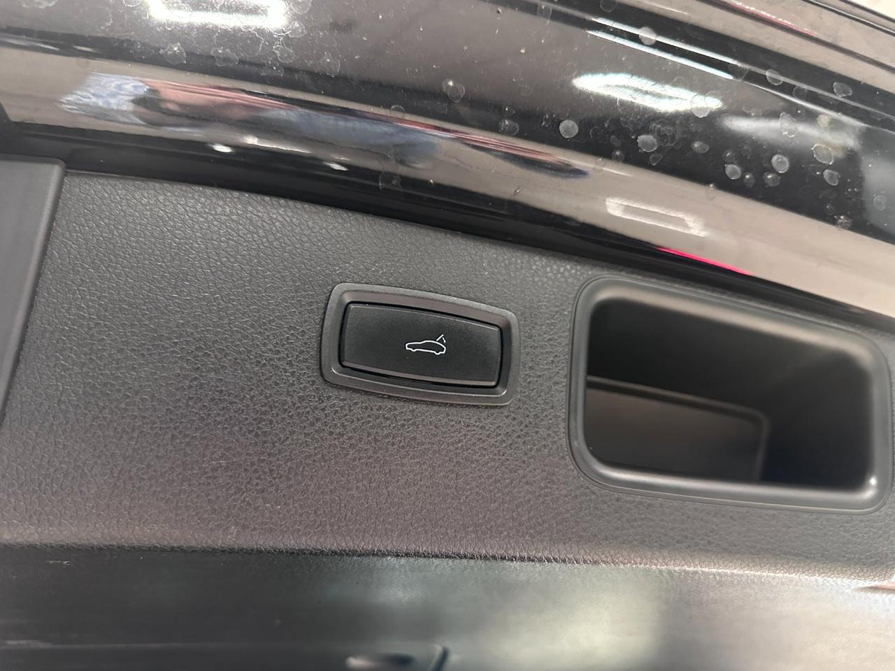 Porsche Macan 2.0 245cv pdk
