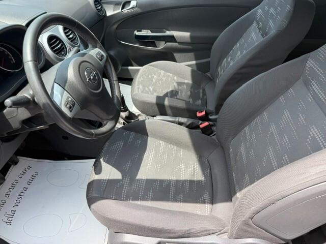 Opel Corsa 1.2 85CV 3 porte GPL-TECH Club