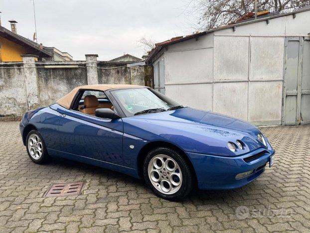 ALFA ROMEO Spider 2.0i 16V Twin Spark cat L