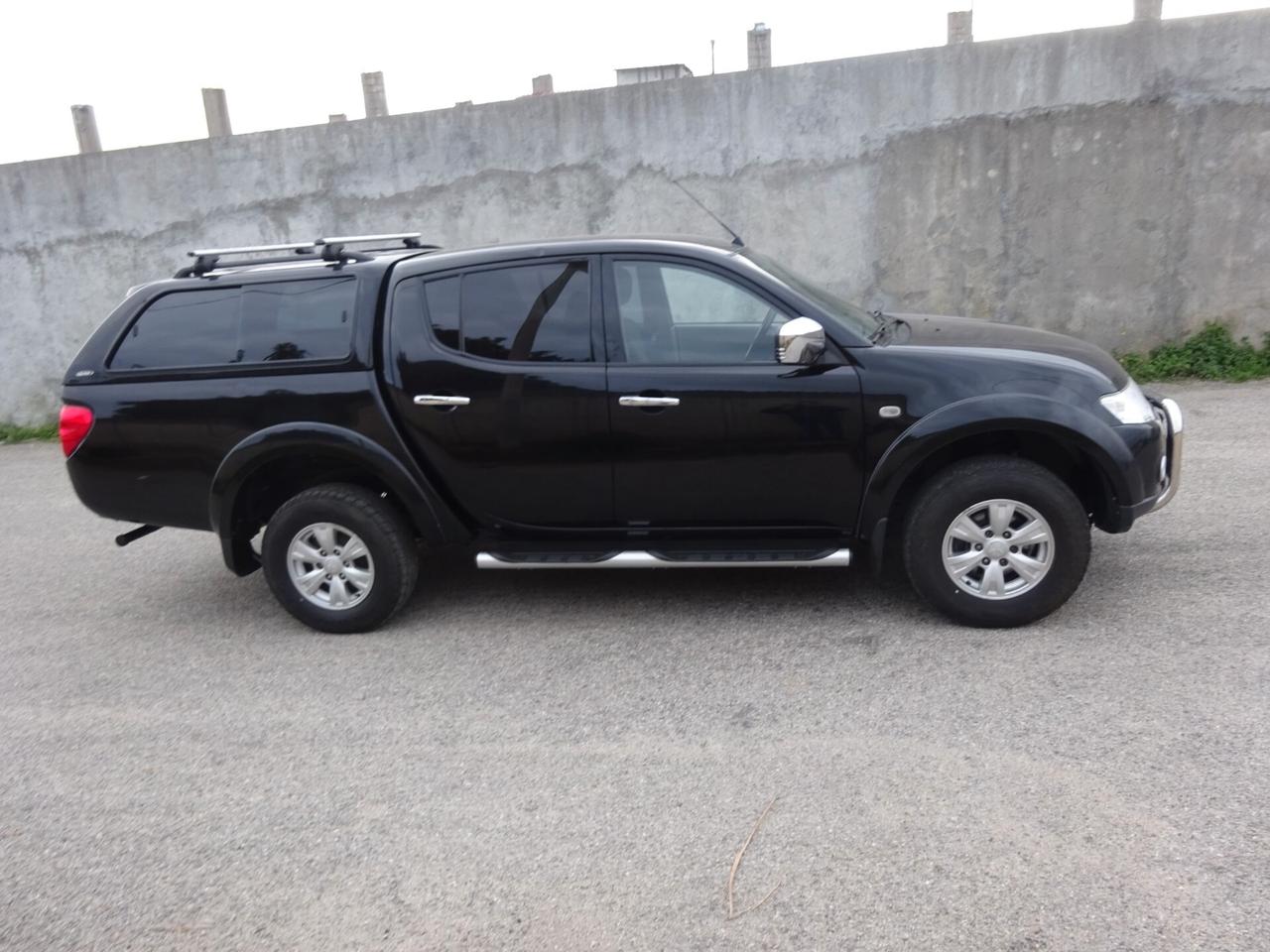 Mitsubishi L 200 PK CASSONATO