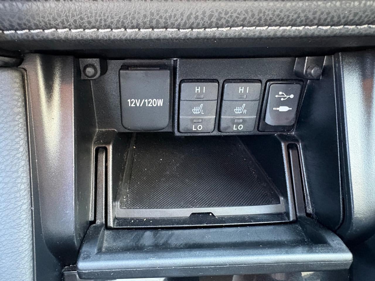 Toyota Auris 1.6 D-4D magnifica starfull
