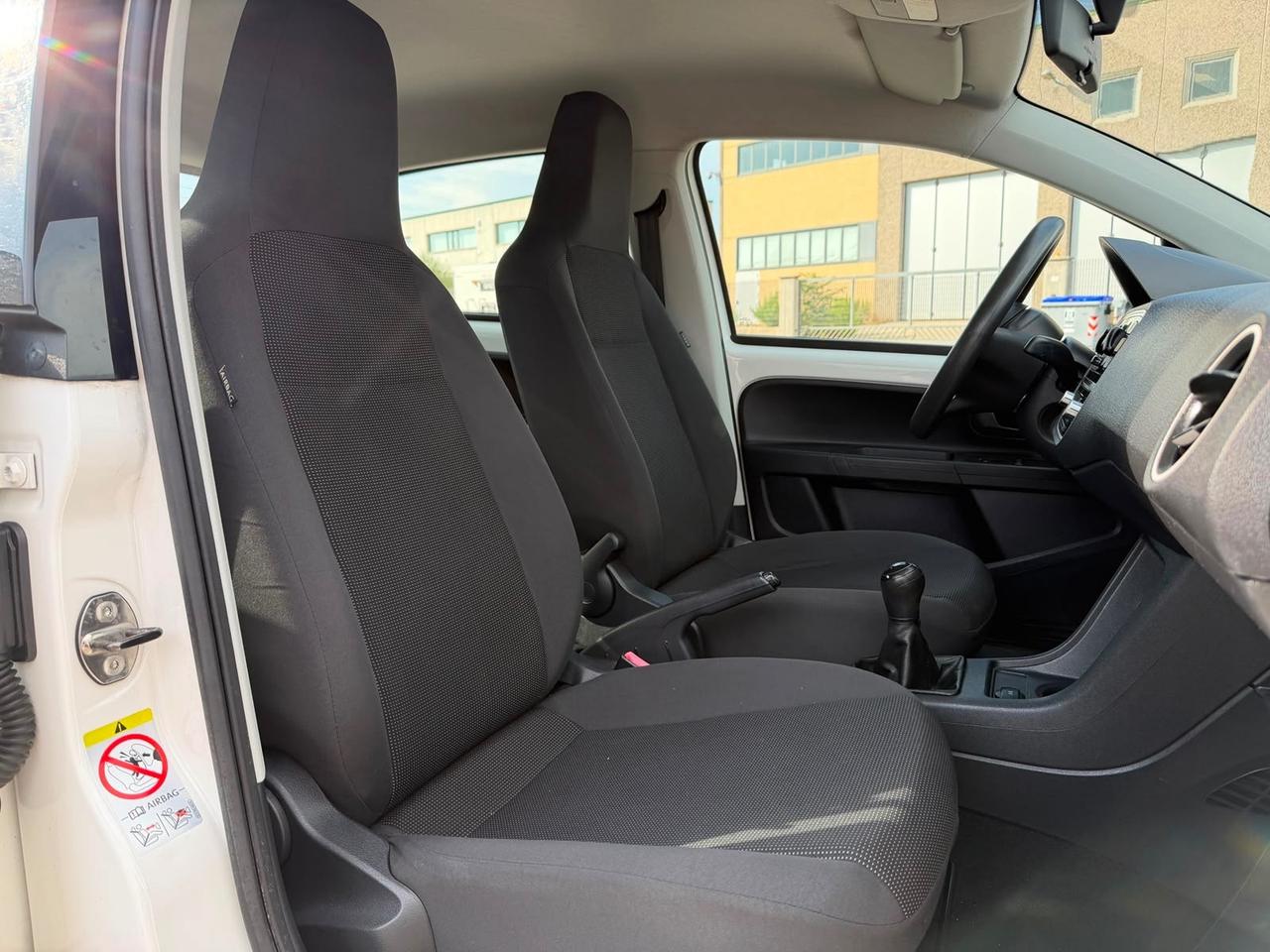 Volkswagen up! 1.0 Benzina