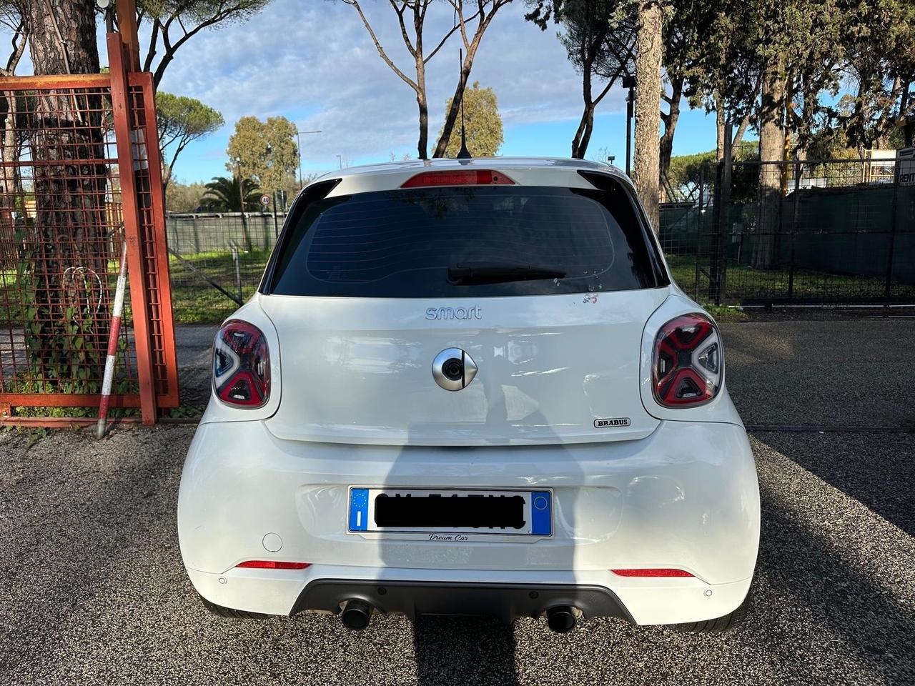 Smart ForFour BRABUS 0.9 Turbo twinamic Xclusive kamera UBJ full led
