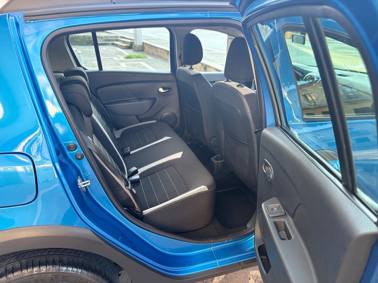 Dacia Sandero Stepway 0.9 TCe TurboGPL 90CV FULL/LED/NAV