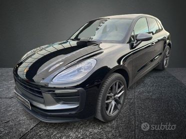 PORSCHE Macan 2.0 T
