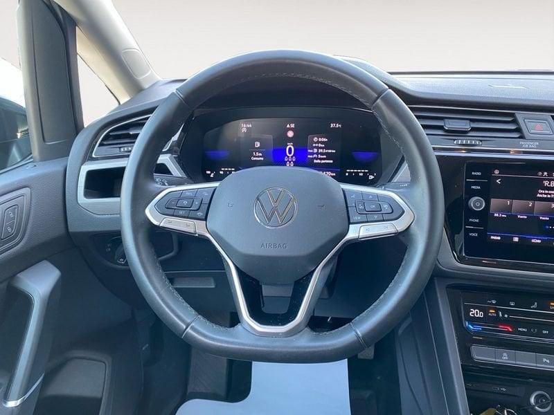 Volkswagen Touran 1.5 TSI EVO Business