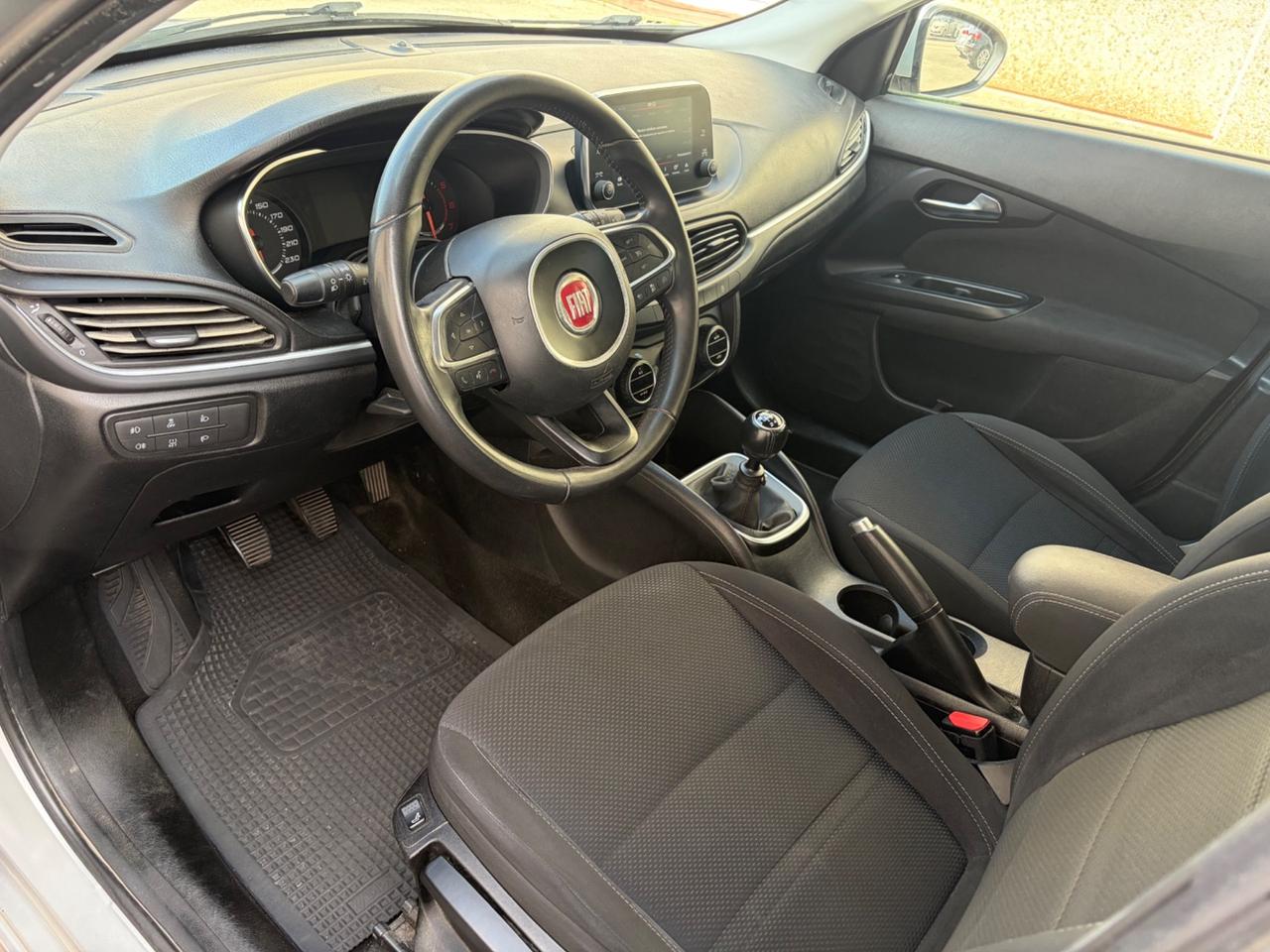 Fiat Tipo 1.6 MULTIJET Lounge “MANIACALE”