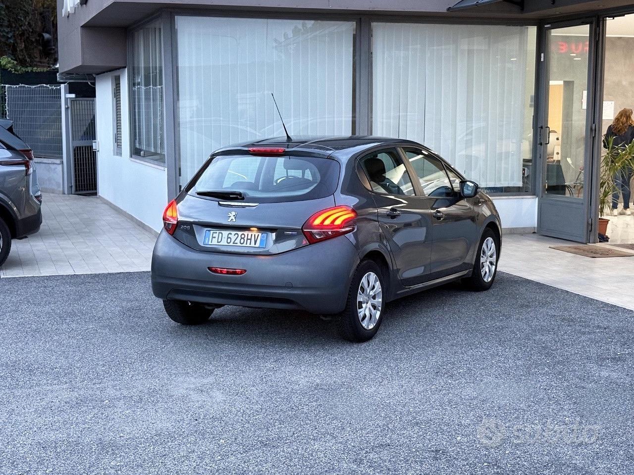 Peugeot 208 1.6 Diesel 75CV E6 Neo - 2016
