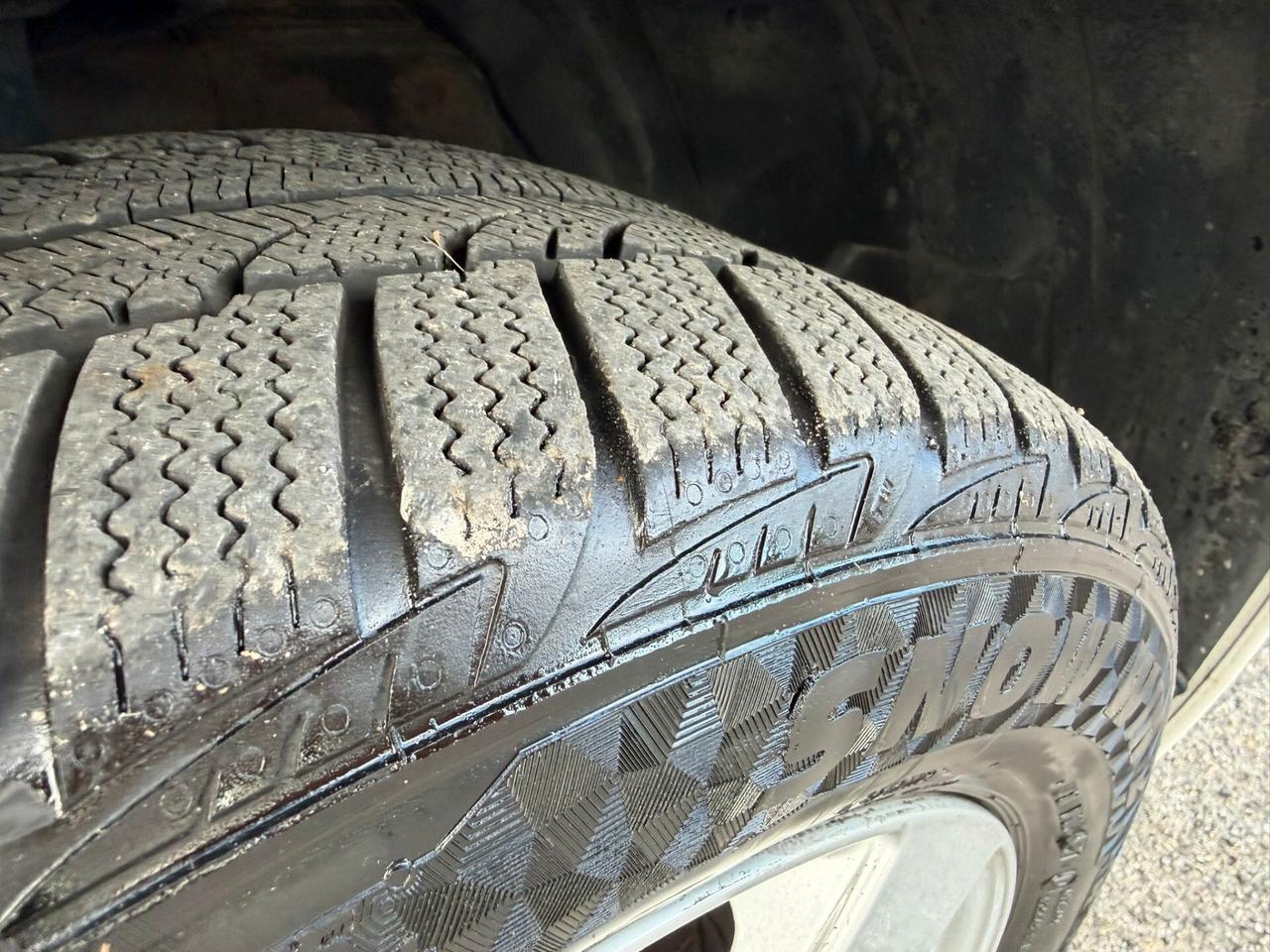 Mazda 5 BENZINA + GPL 7 POSTI