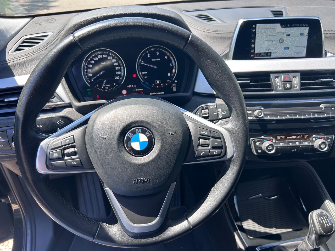 Bmw X2 sDrive18d Business-X