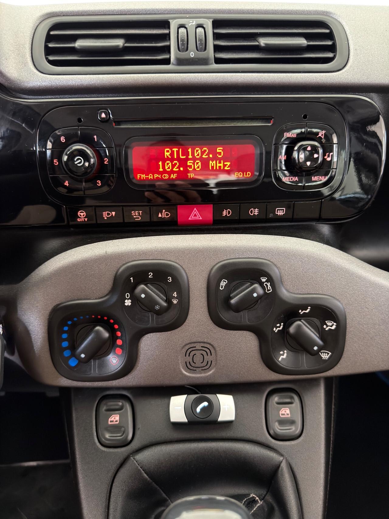 Fiat Panda 1.2 Lounge 69cv Ok Neopatentati