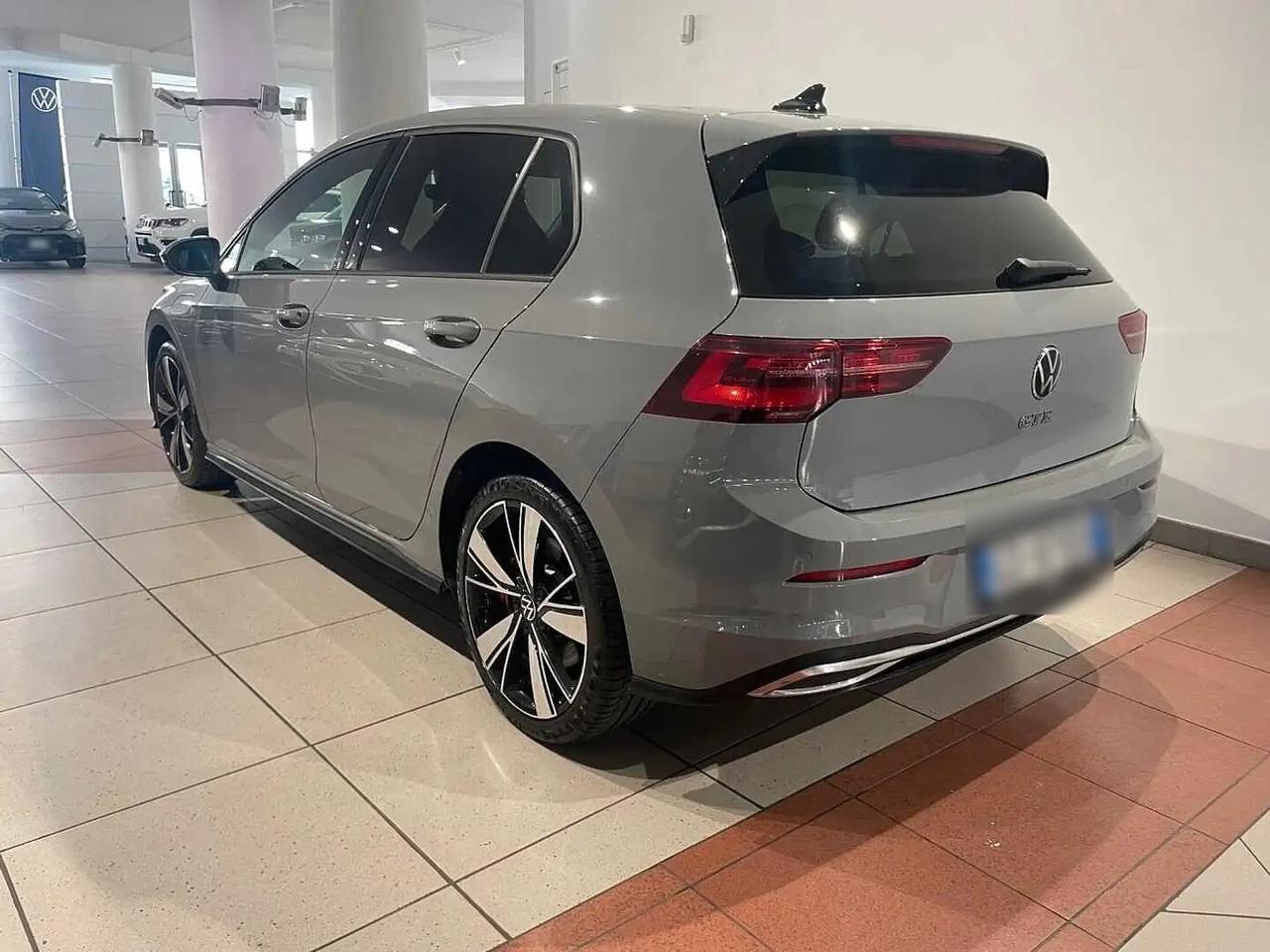 Volkswagen Golf 8 1.4 Plug-In Hybrid DSG GTE