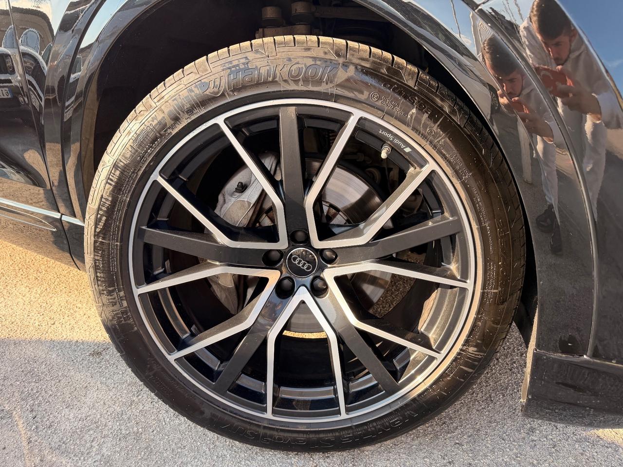 Audi Q8 50 TDI 3.0 286CV quattro S-Line Tetto Bang olufsen