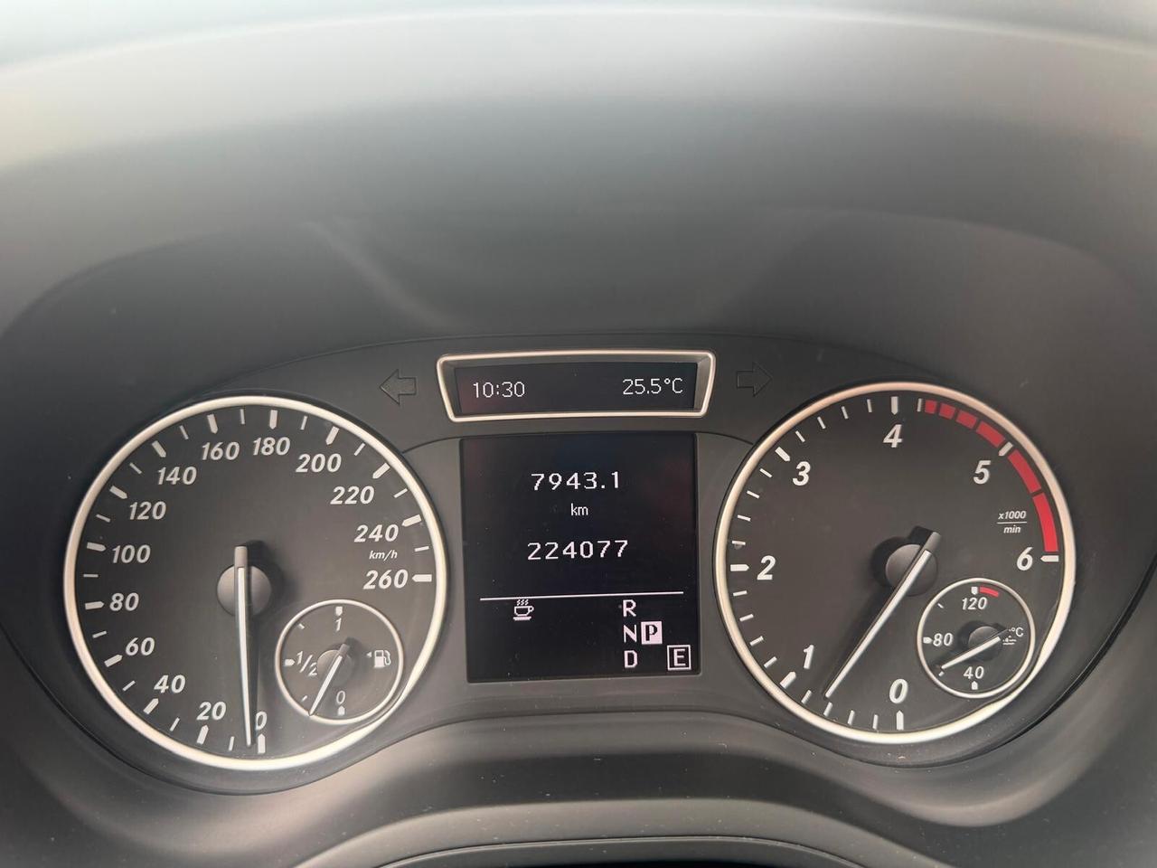 Mercedes-benz B 200 CDI BlueEFFICIENCY Premium