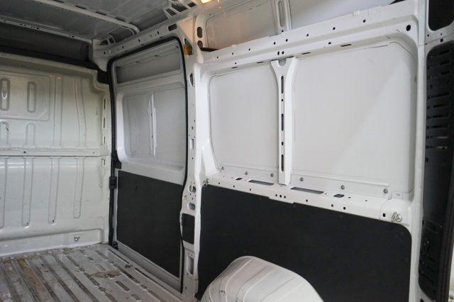 PEUGEOT Boxer 333 2.2 BlueHDi 140 L2H2 UNIPROP.TAGLIANDATO