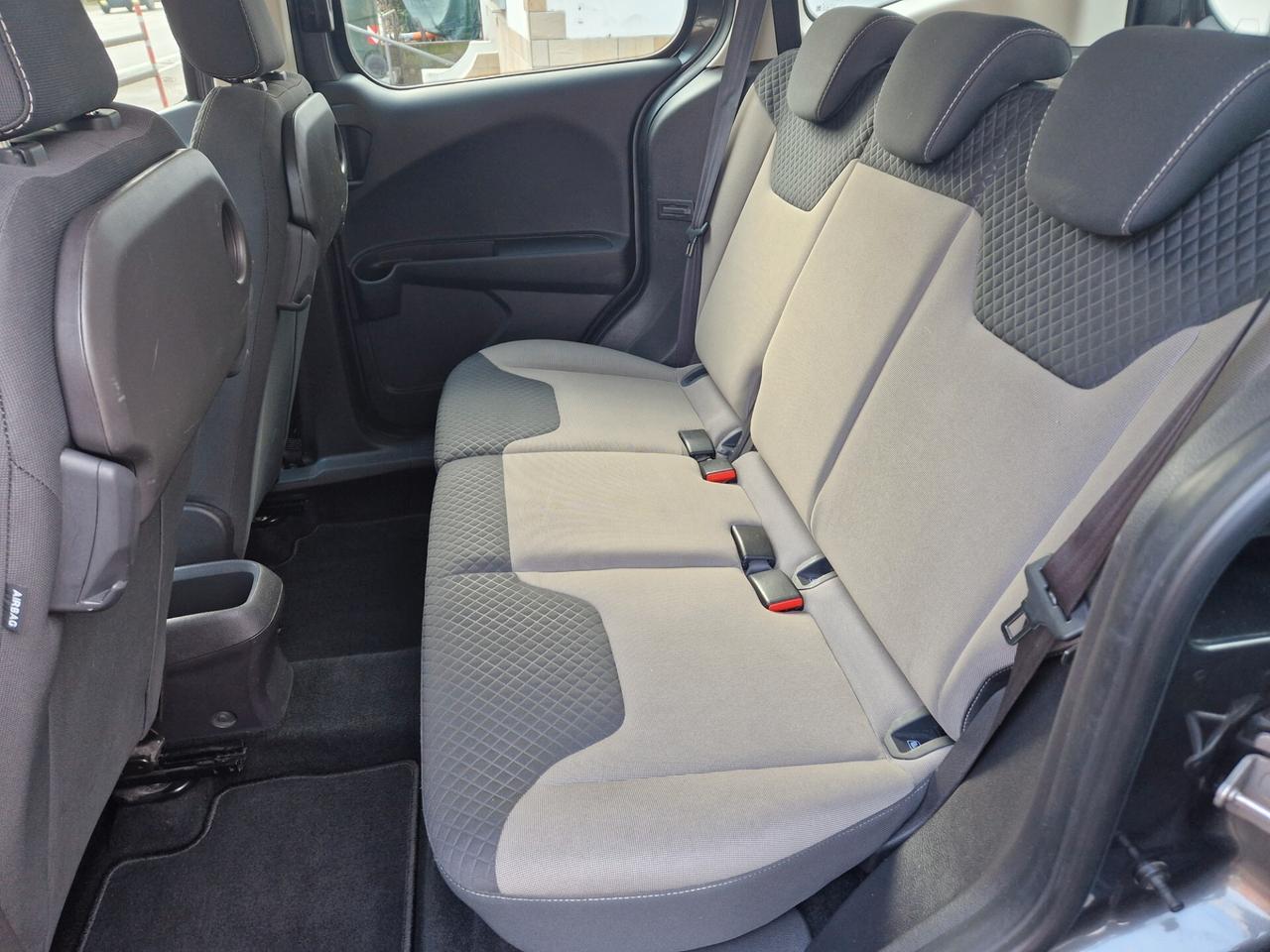 Ford Tourneo Courier 1.0 100CV "33.500 km" Bluetooth, Sensori, Ruotino