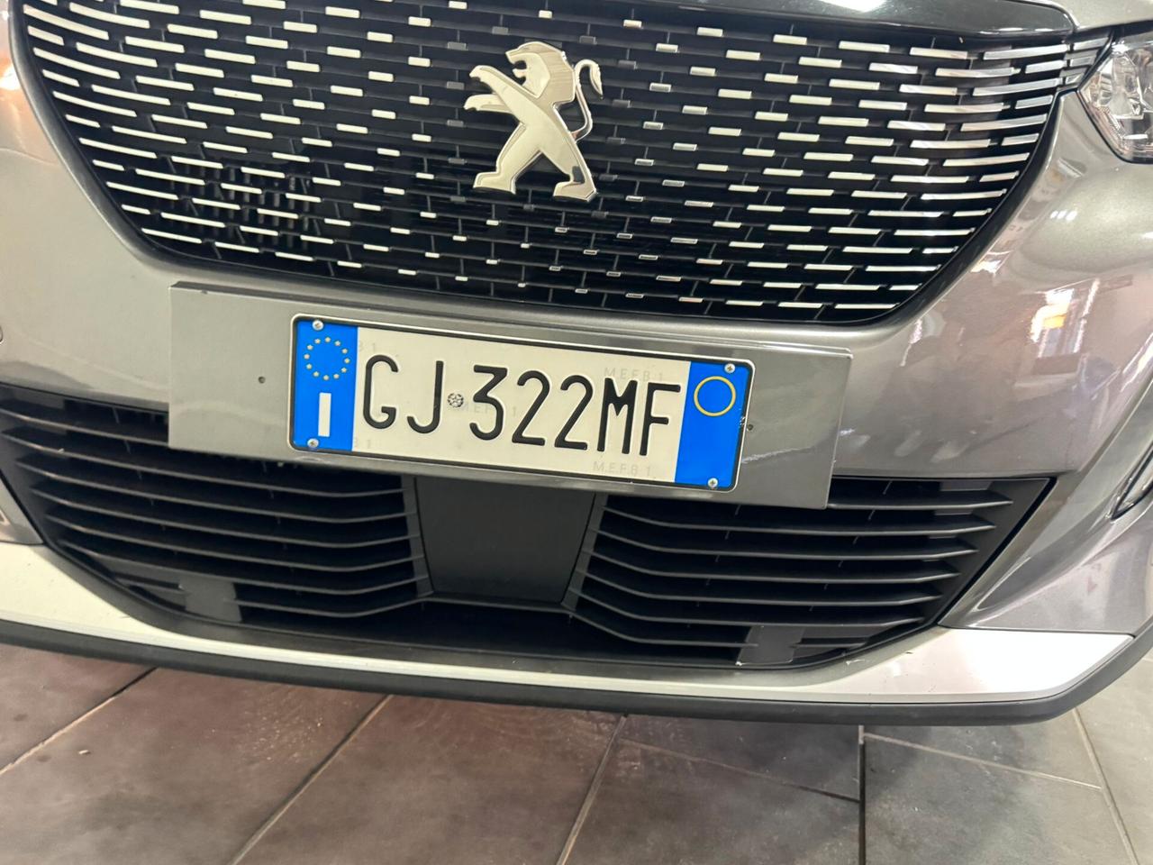 Peugeot 2008 BlueHDi 130 S&S EAT8 GT Pack Veglia l'i-cockpit 3D