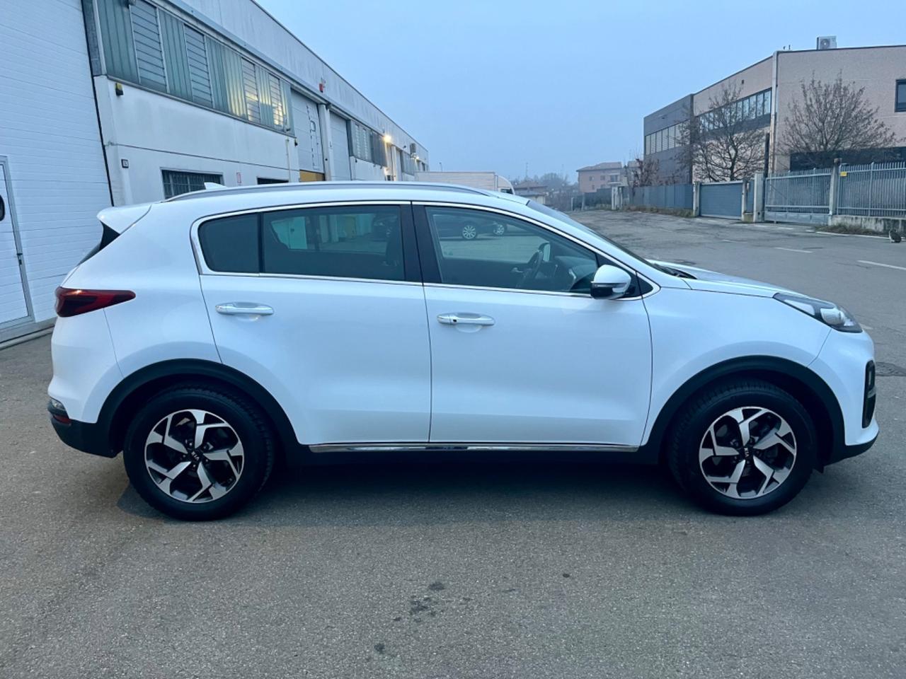Kia Sportage 1.6CRDI 2019 125.000km autocarro 5posti perfetta