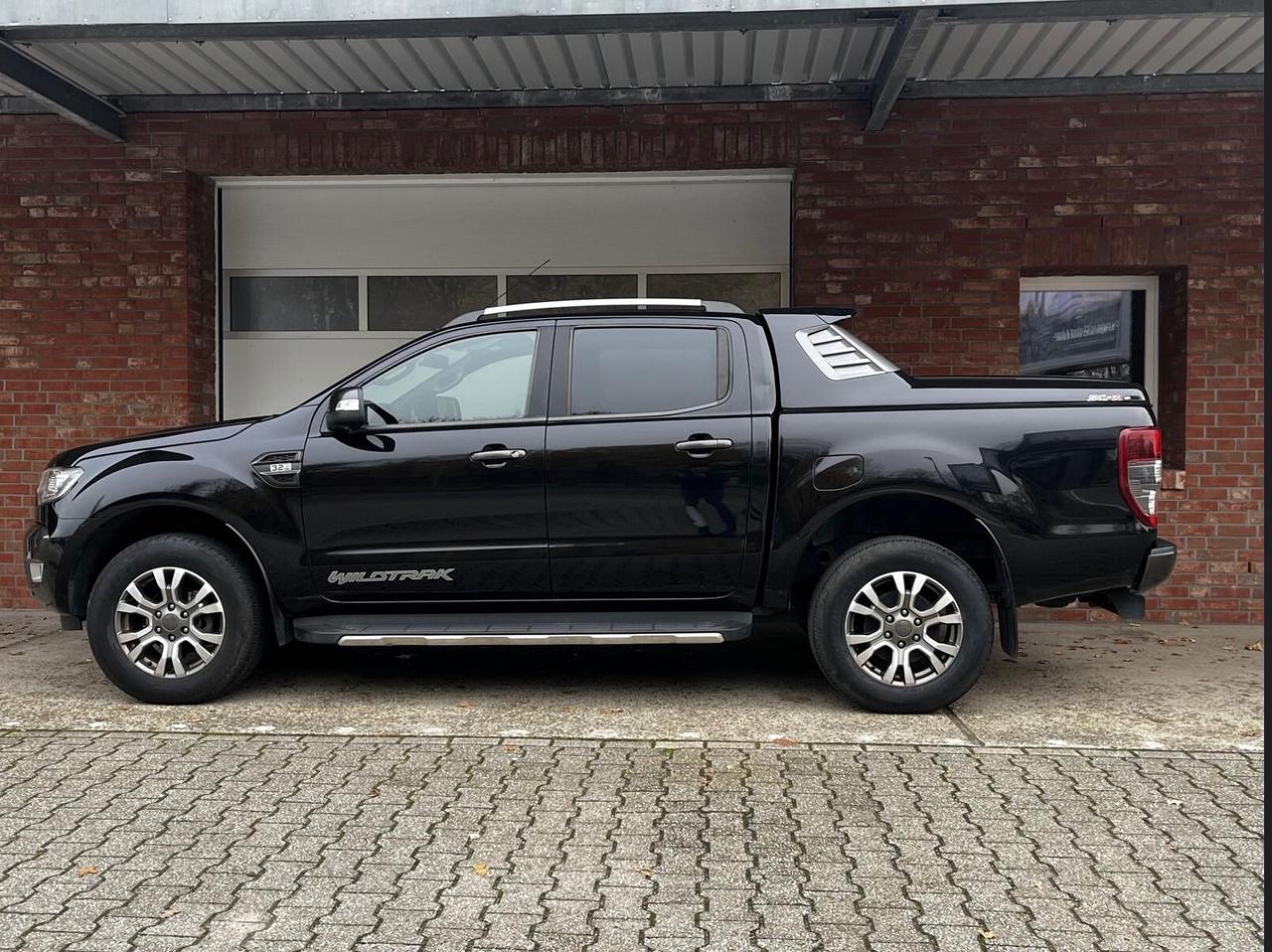 Ford Ranger 3.2 TDCi aut. Wildtrak Black Edition