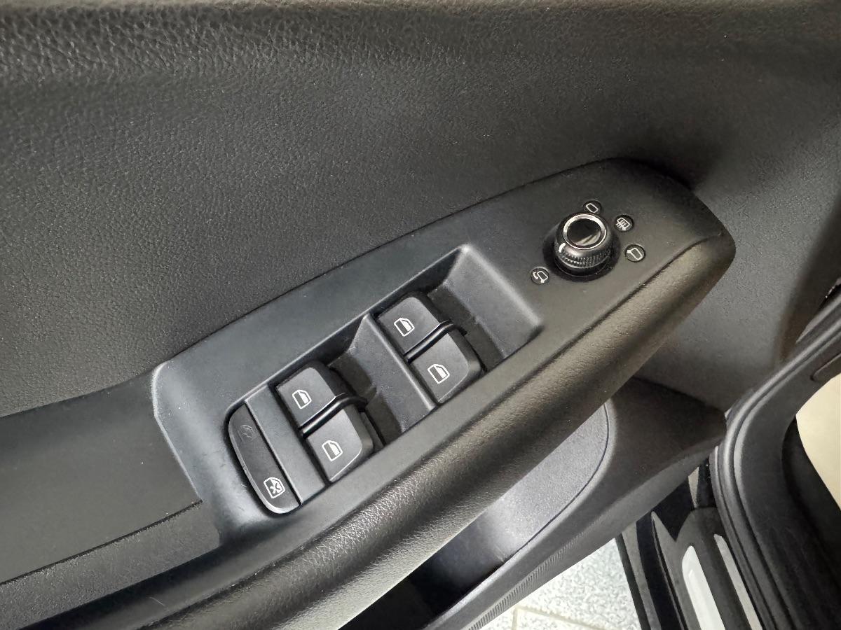 AUDI Q5 2.0 TDI Quattro 170CV S-LINE UNICO PROP/ SEDILI RISCALDABILI/ NAVI