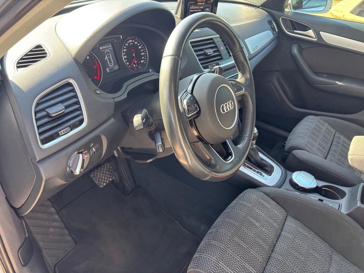 Audi Q3 2.0 TDI 150 CV quattro Sport s-tronic