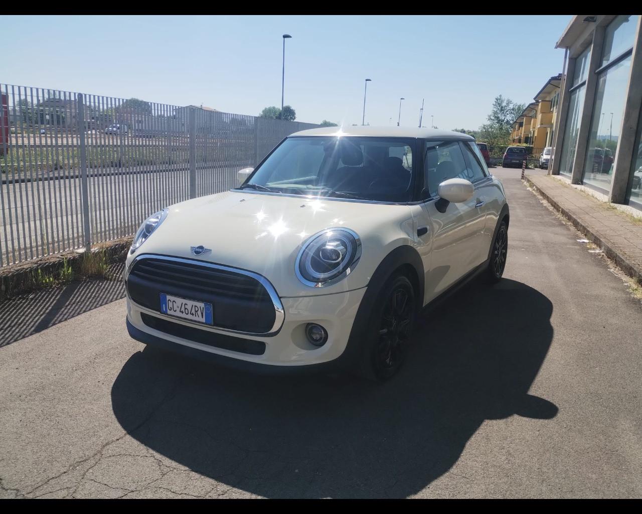 MINI Mini IV F54-F55-F56-F57 - Mini 3p 1.5 One Baker Street 75cv