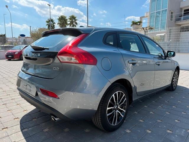Volvo V40 D2 Business Plus 2019
