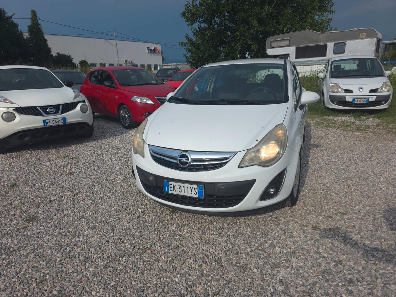 Opel Corsa 1.2 3 porte b-color