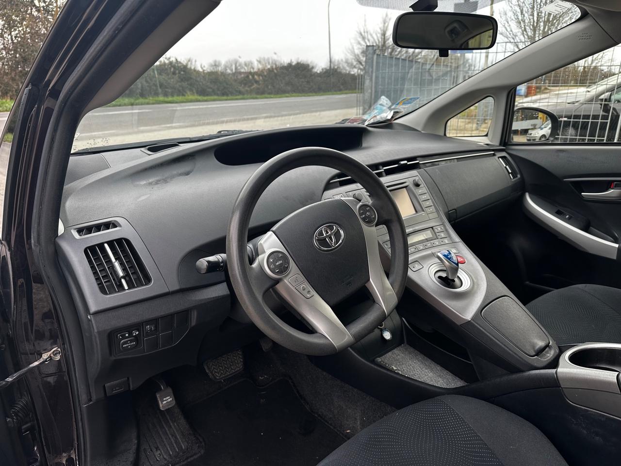 Toyota Prius 1.8 Lounge