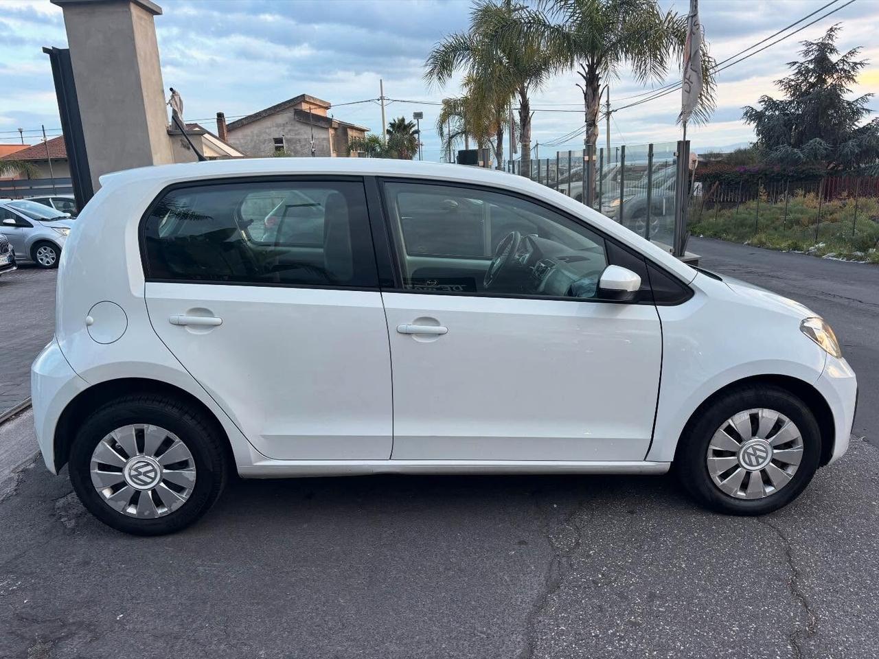 Volkswagen up! 1.0 -2018