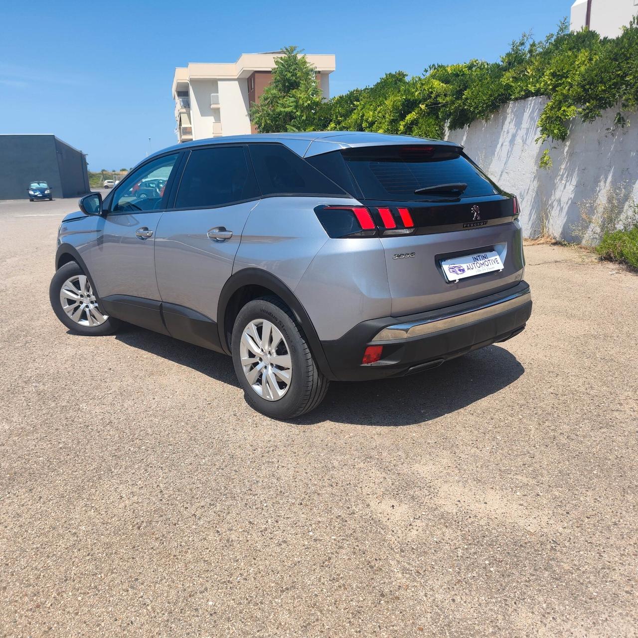 Peugeot 3008 BlueHDi 130 S&S EAT8 (12 mesi di garanzia)
