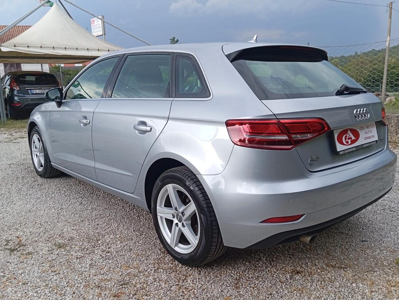 Audi A3 1.6 TDI 116 CV S tronic Business unipro km 98000