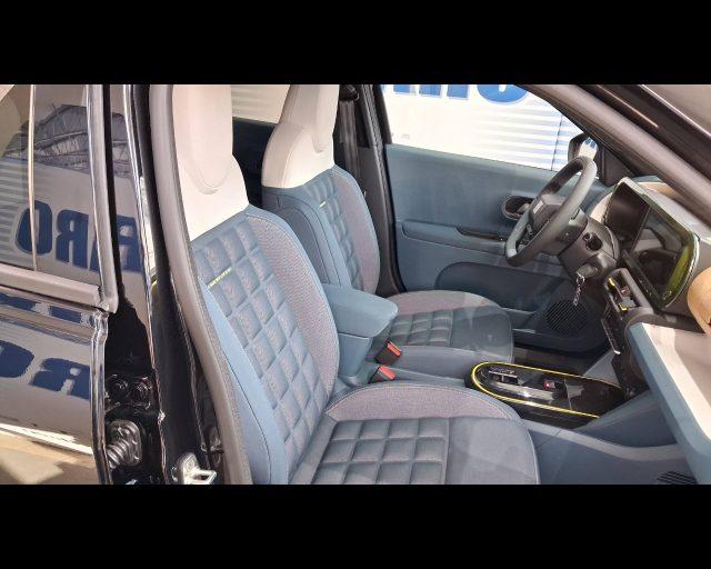 FIAT Grande Panda 44 kWh La Prima