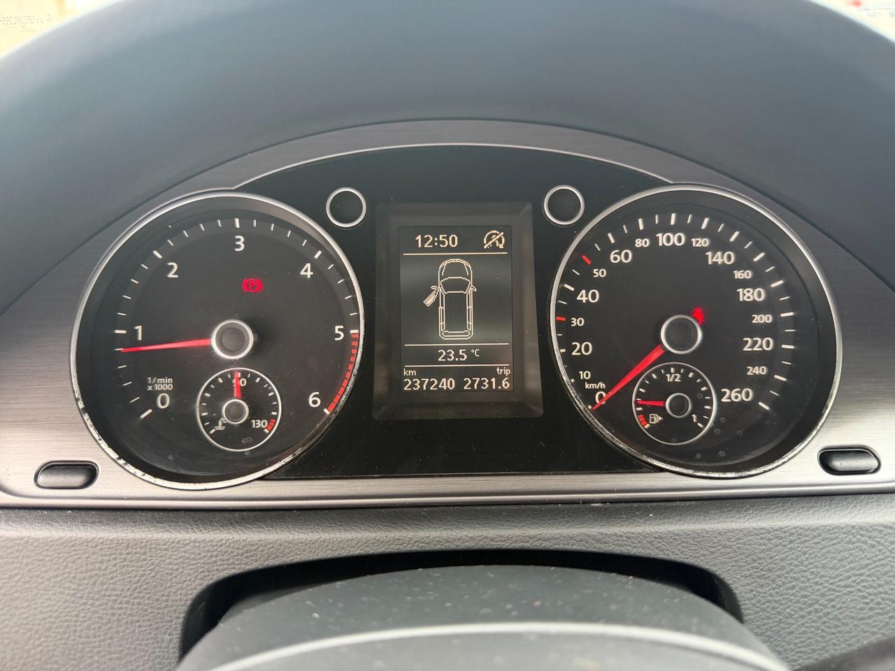 Volkswagen Passat Var. 2.0 TDI Comfortline con Gancio Traino