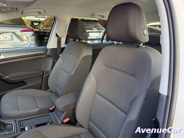 VOLKSWAGEN Golf 1.5 tgi dsg CARPLAY IVA ESPOSTA E DEDUCIBILE