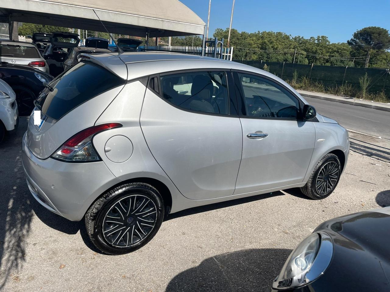 Lancia Ypsilon 1.2 69 CV - 2019 - 48 mila km