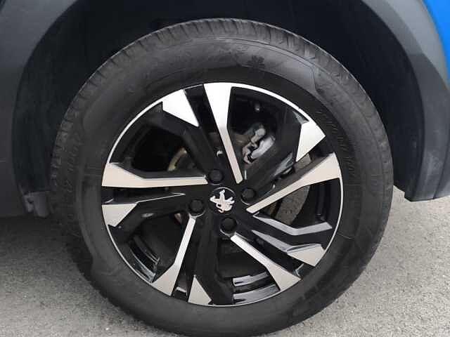 Peugeot 2008 PureTech 130 S&S GT