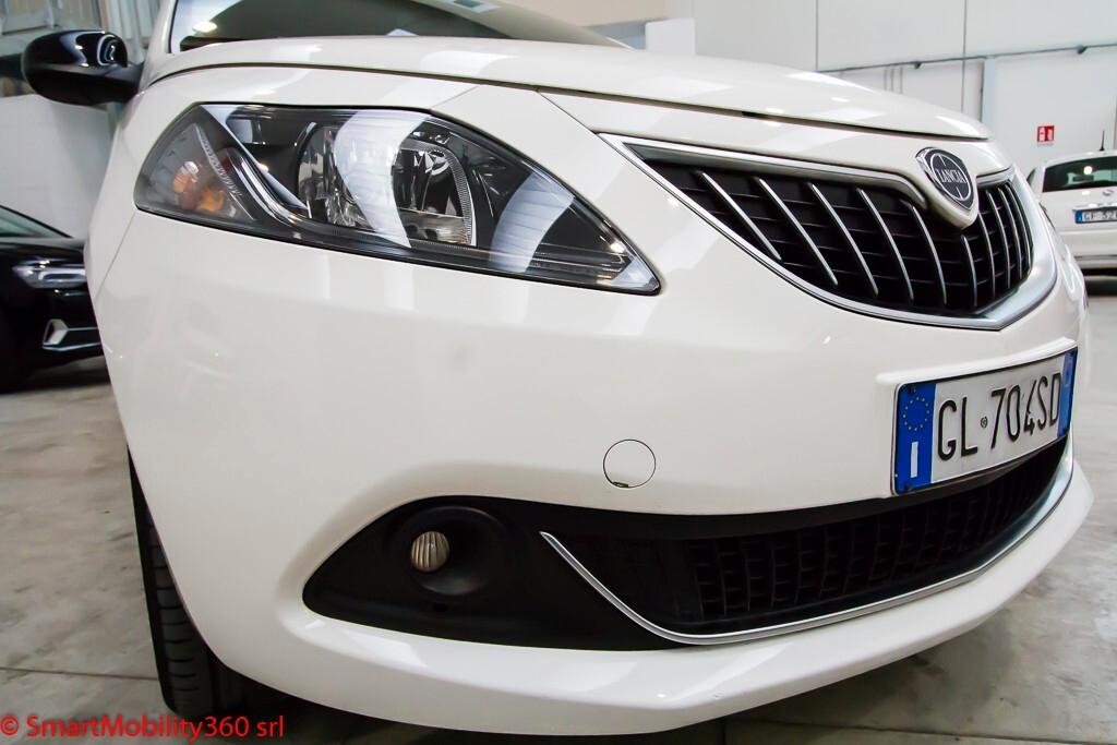 Lancia Ypsilon 1.0 FireFly 5 porte S&S Hybrid Gold