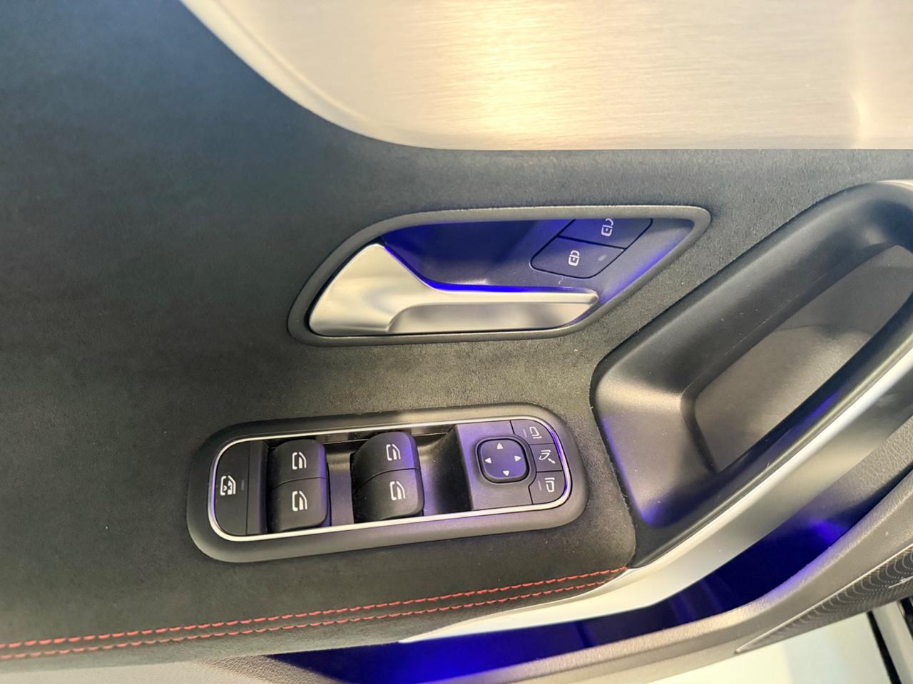 Mercedes-benz A 250 Automatic Premium 2.0 224cv Amg