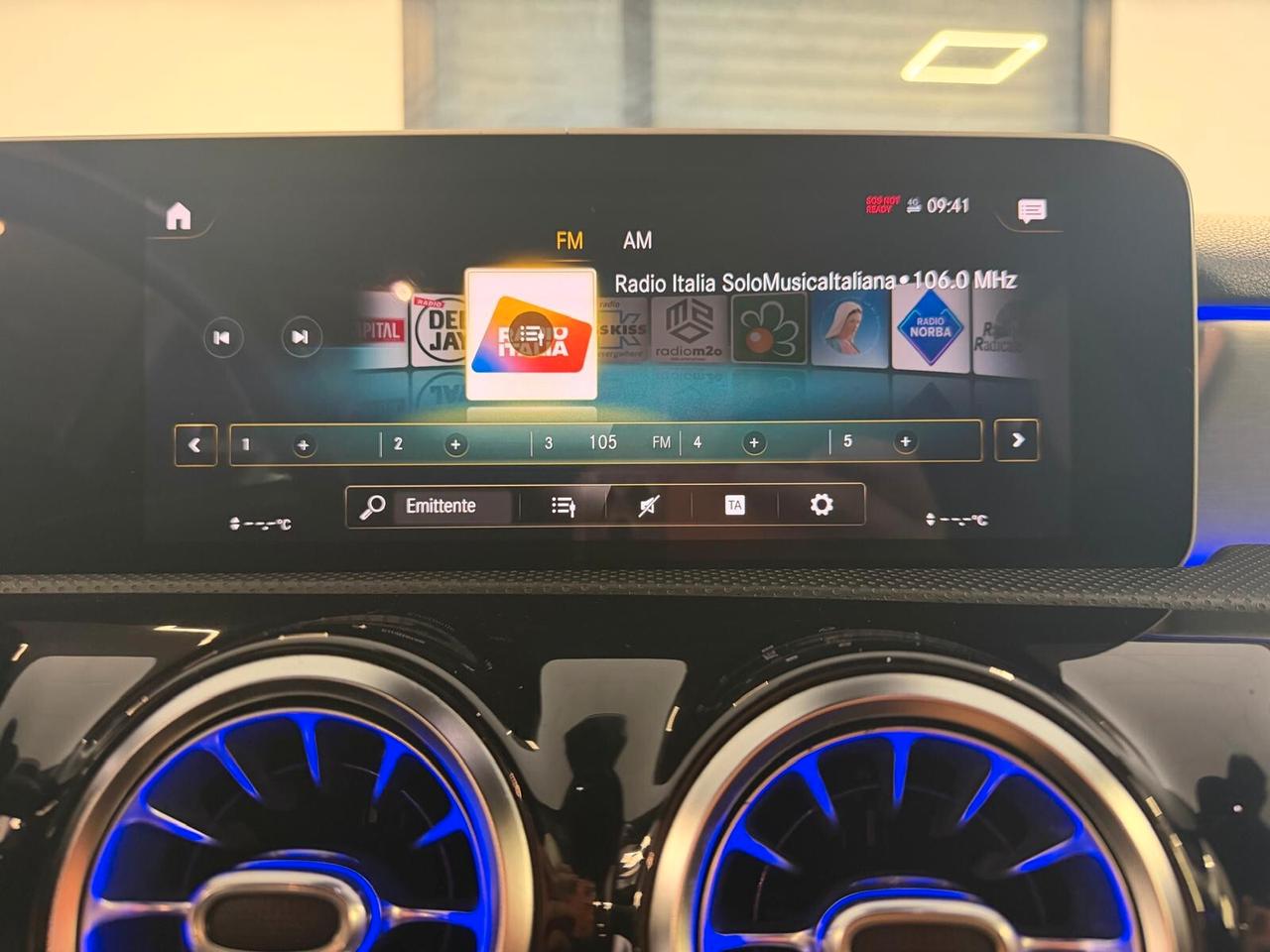 MERCEDES BENZ CLASSE A 180D PREMIUM 1.5 116CV 85KW ANNO 2019