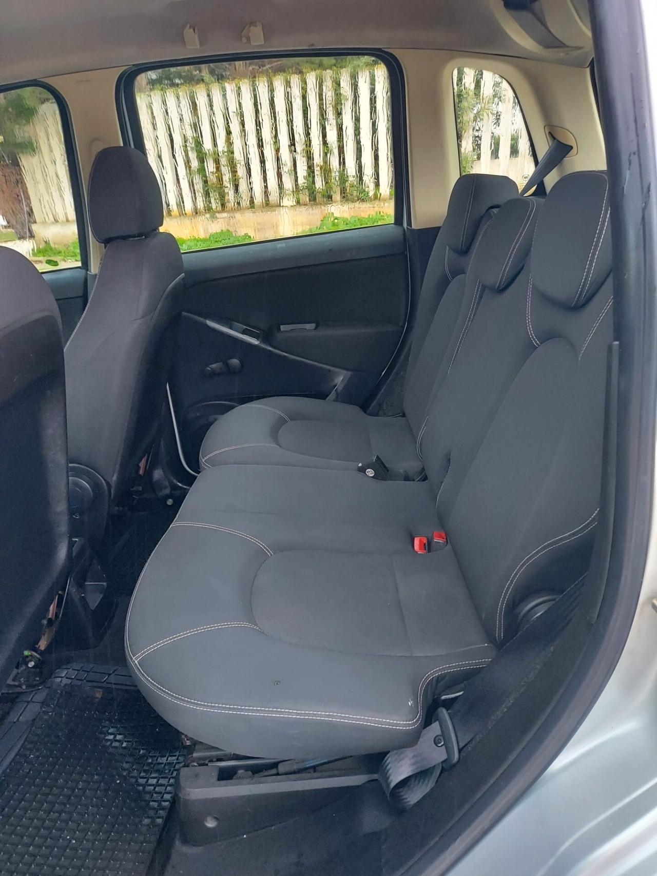 Lancia MUSA 1.3 Mjt 95 CV 5th Avenue 2012