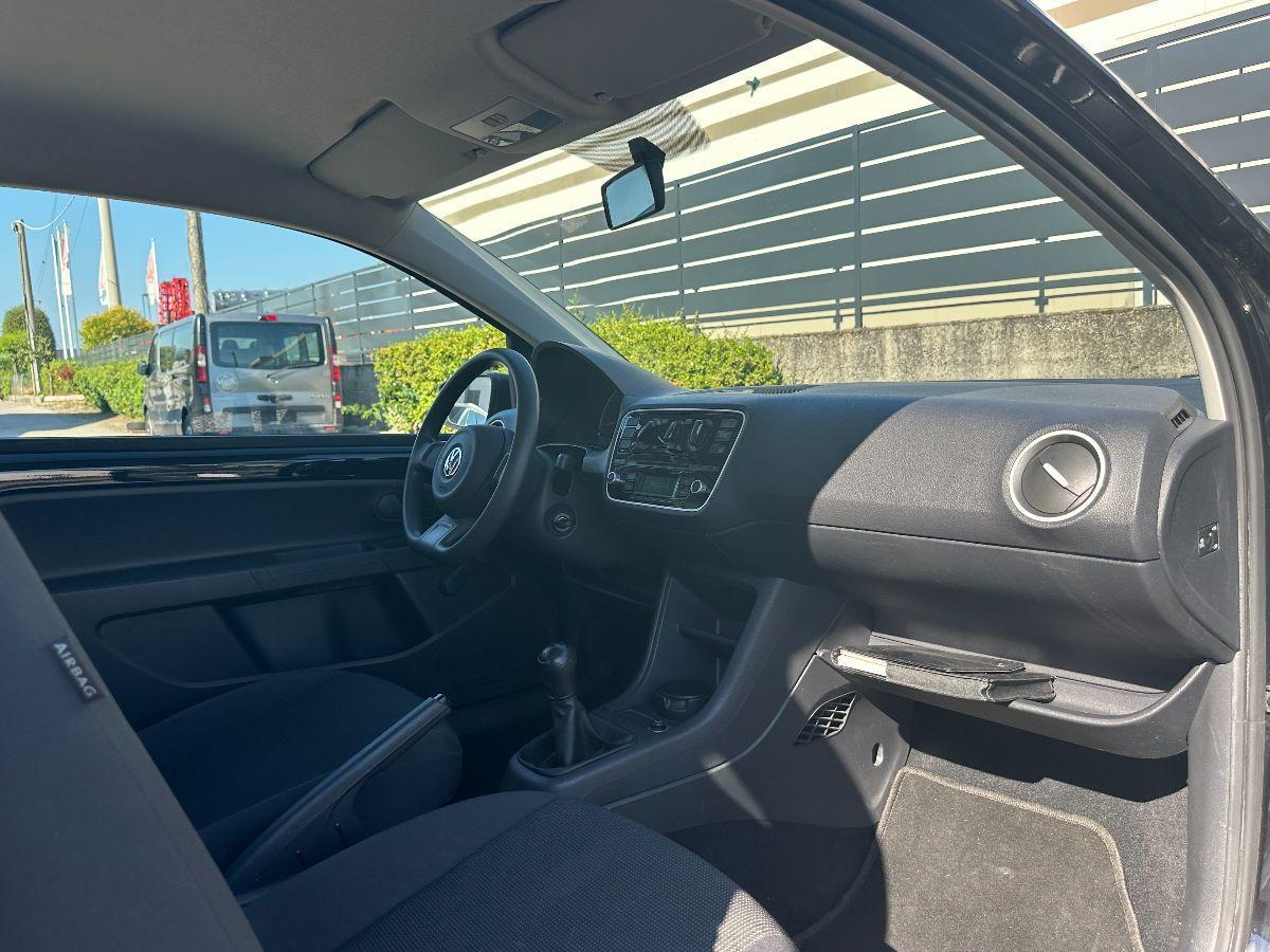 VOLKSWAGEN - Up! - 3 porte take