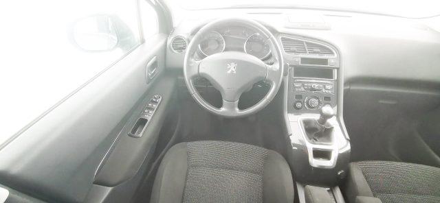 PEUGEOT 5008 1.6 VTi 120CV Tecno