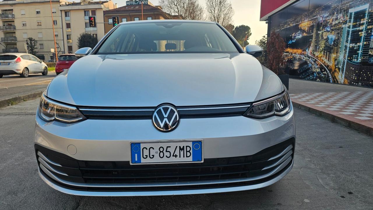 Volkswagen Golf 2.0 TDI SCR Style