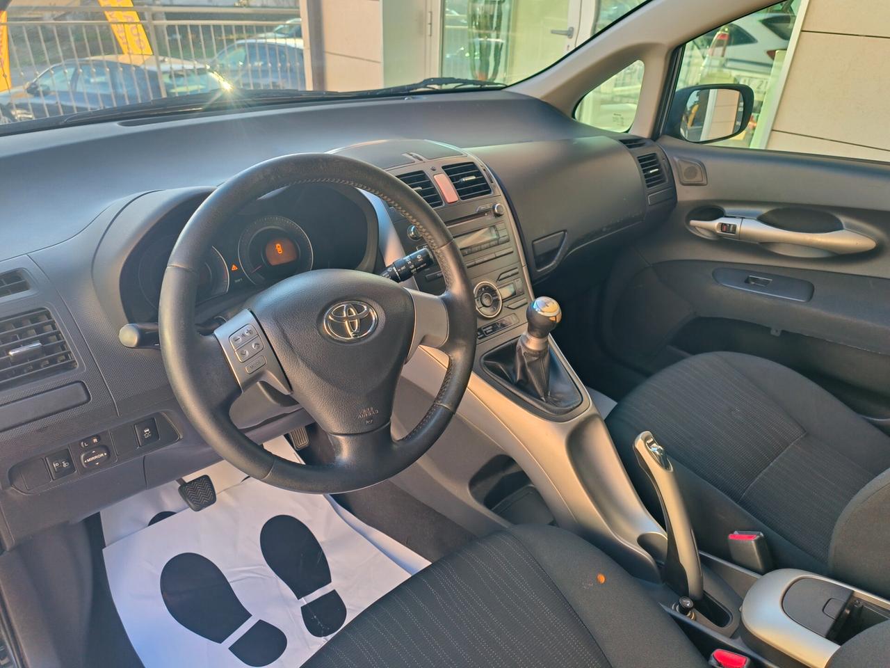 Toyota Auris 1.4 D-4D 5 porte