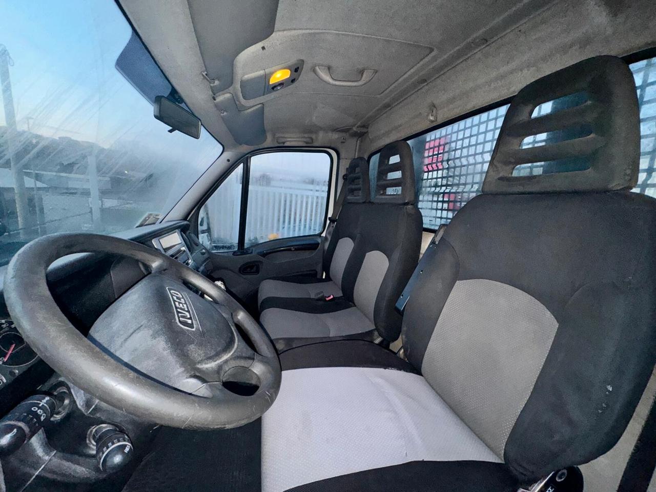 Iveco Daily 35C13 ribaltabile trilat.