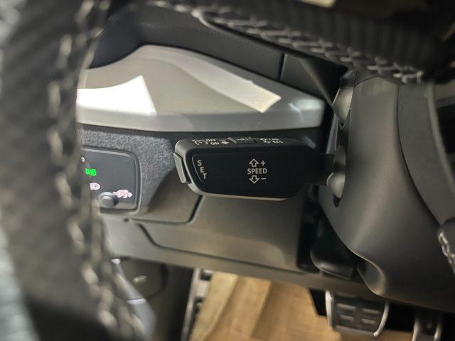 AUDI Q2 35TDI Stronic S line "19 Sline/Telec./Navi/MATRIX