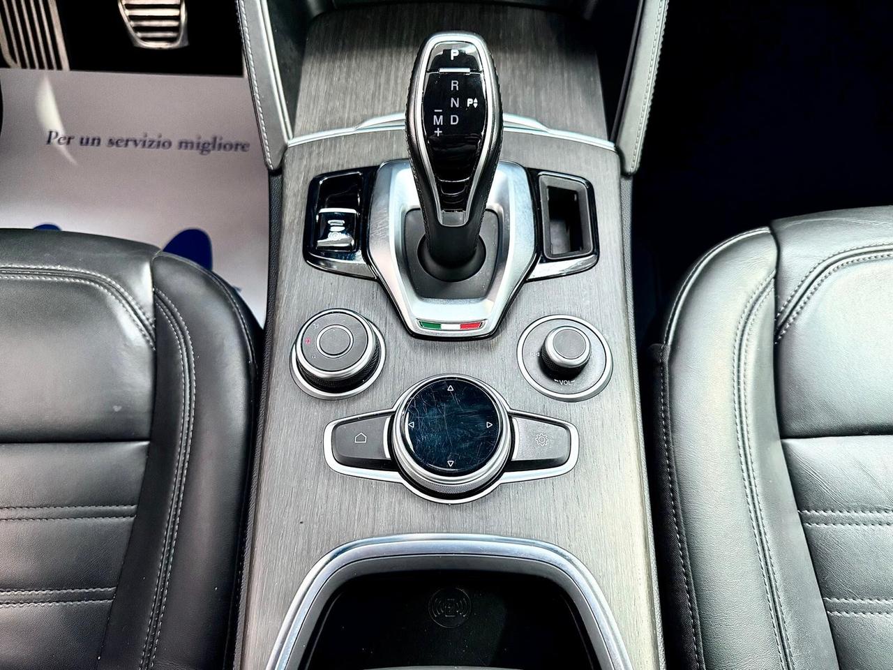 Alfa Romeo Stelvio 2.2 Turbodiesel 210 CV AT8 Q4 Ti